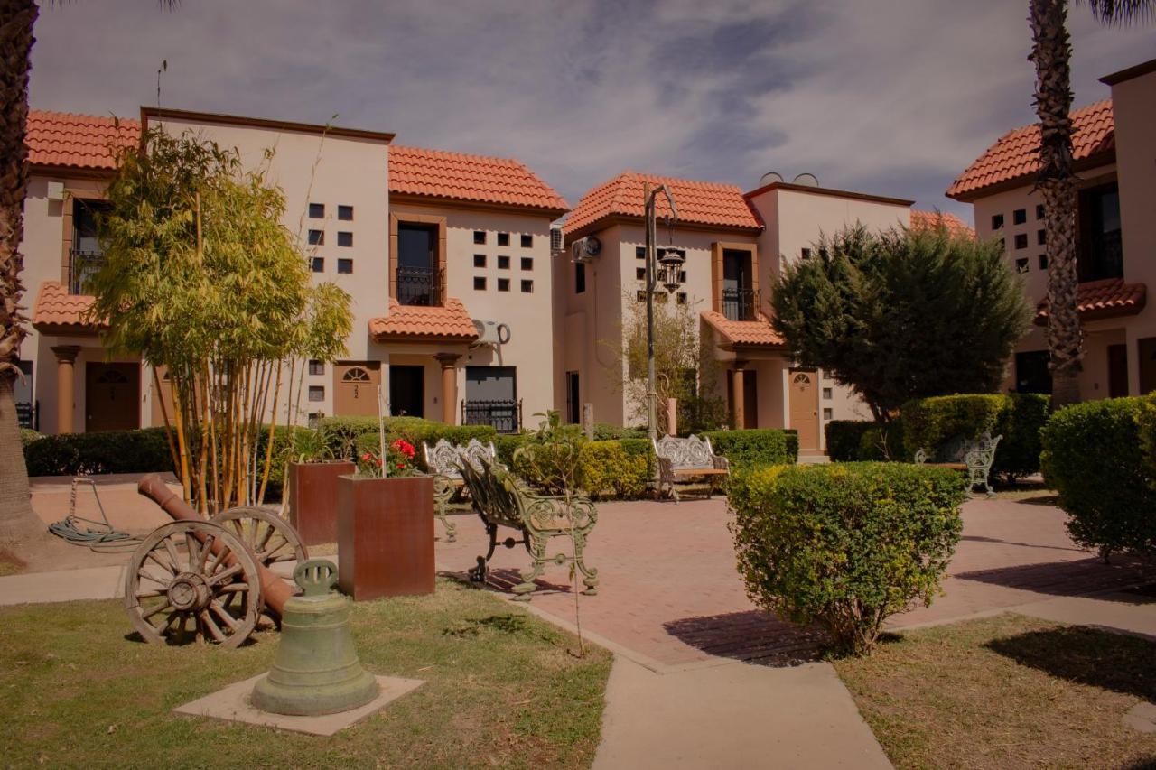 Suites Cervantes Chihuahua Extérieur photo
