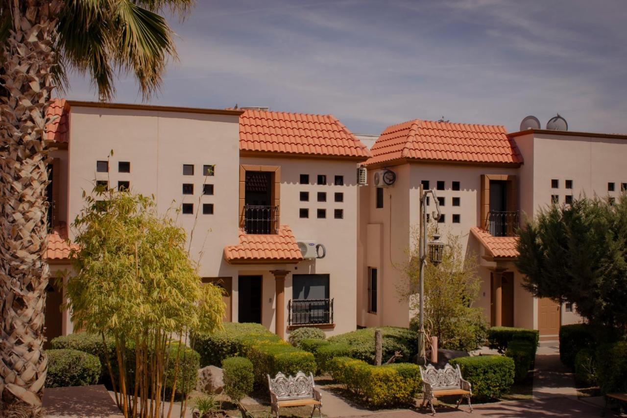 Suites Cervantes Chihuahua Extérieur photo
