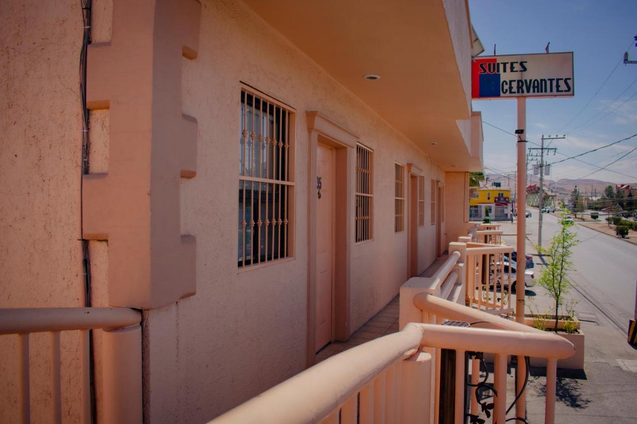 Suites Cervantes Chihuahua Extérieur photo